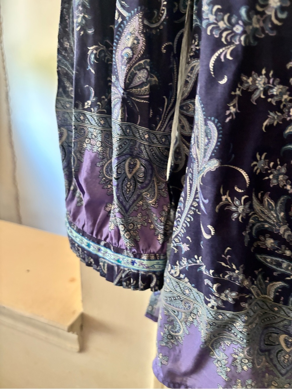 Robert Graham Navy and Blue Paisley Lined Shirt - Picture 4 of 7